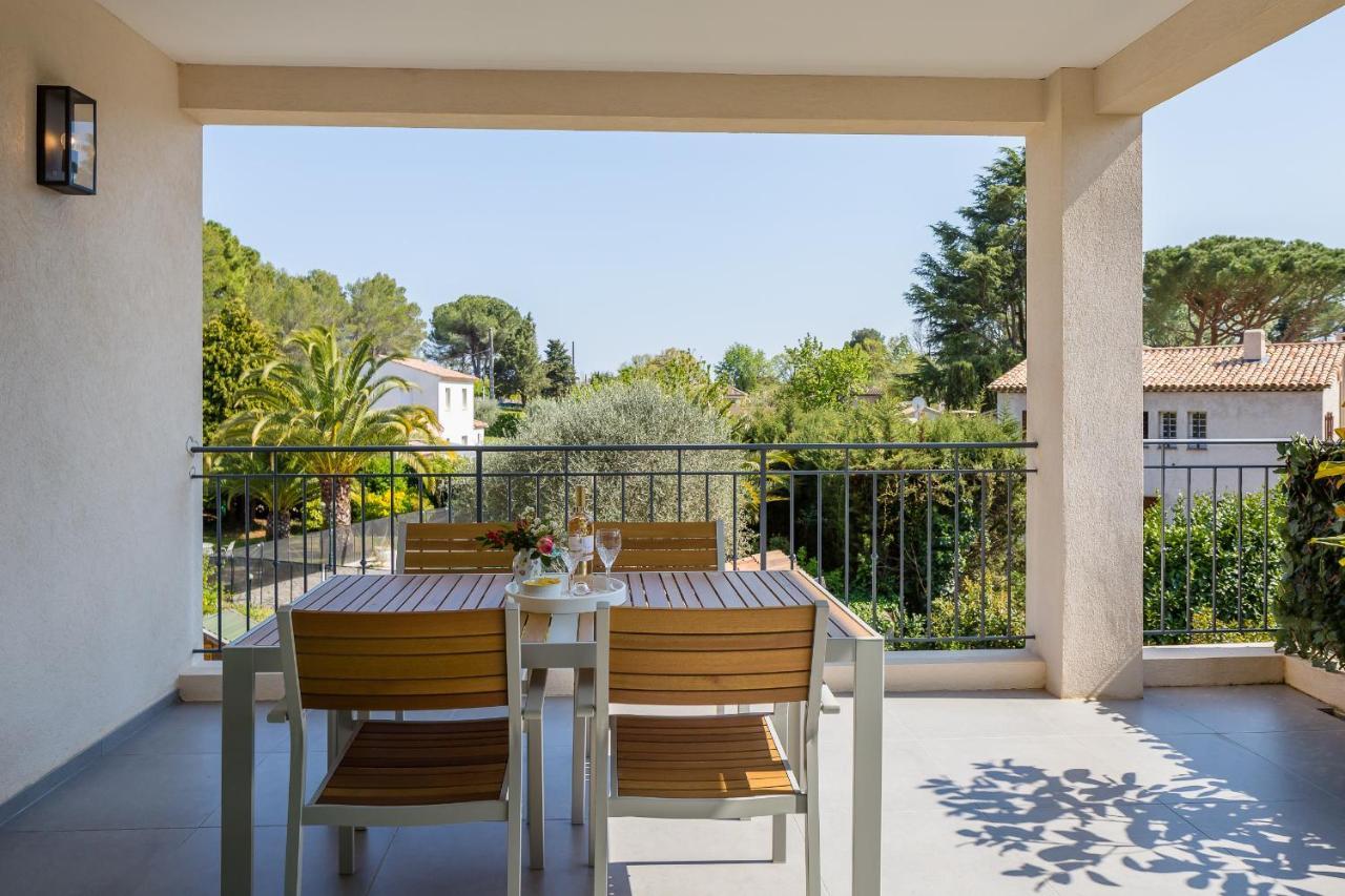 Luxurious&spacious apartment in the heart of the Côte d'Azur Roquefort-les-Pins Extérieur photo