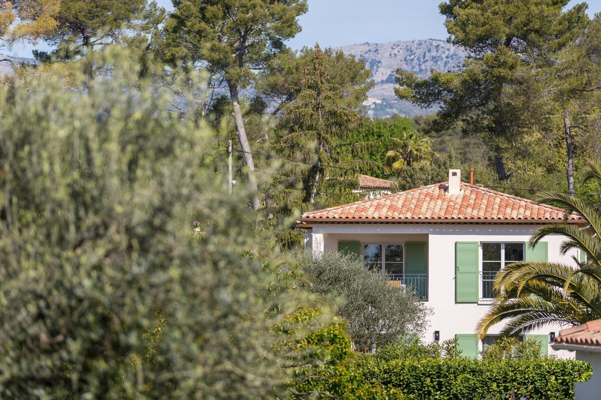 Luxurious&spacious apartment in the heart of the Côte d'Azur Roquefort-les-Pins Extérieur photo
